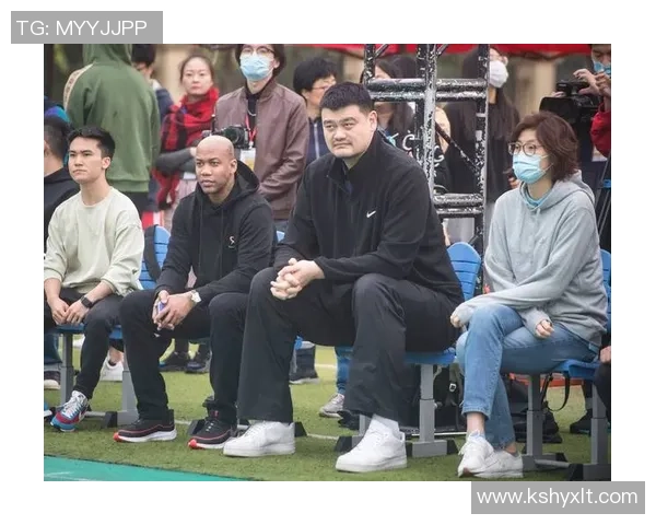 姚明与培华学院携手共创篮球梦想助力年轻学子成长之路