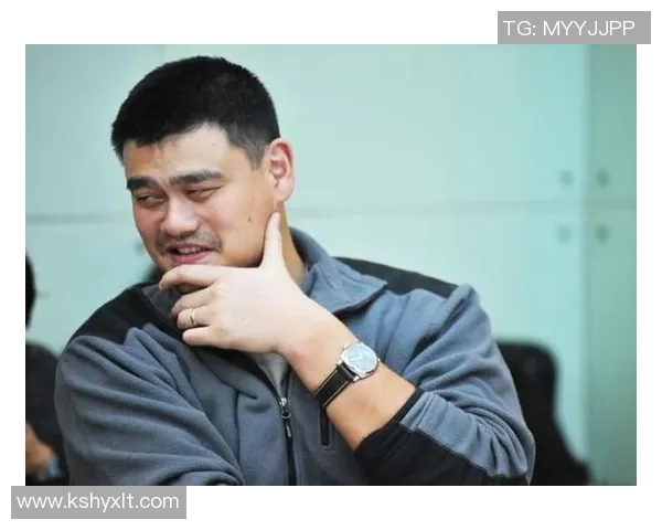 姚明在地摊畅饮的背后故事与篮球巨星的平民生活体验