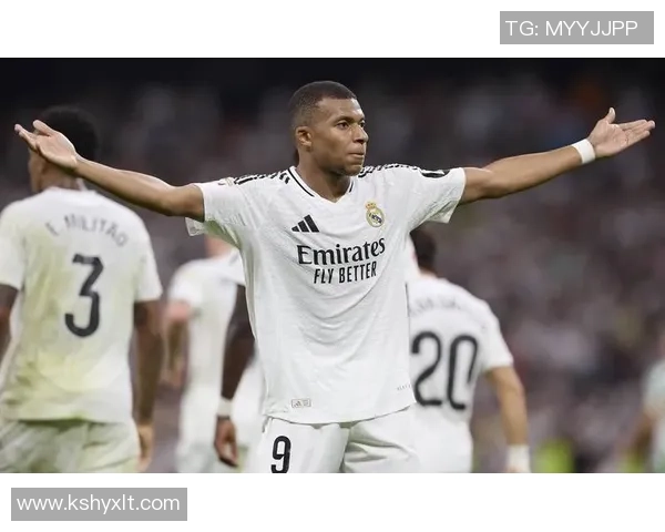 欧联杯惊心动魄拜仁绝杀皇马争议判罚引发全场热议