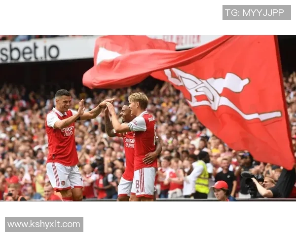 里昂主场大胜巴萨帽子戏法引发全场狂欢数据分析揭示比赛亮点