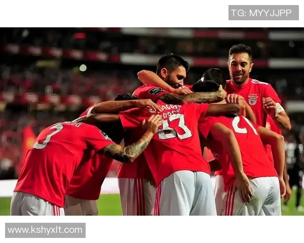 中超精彩对决本菲卡大胜波尔图红牌事件引发全场热议 中超精彩对决本菲卡大胜波尔图红牌事件引发全场热议